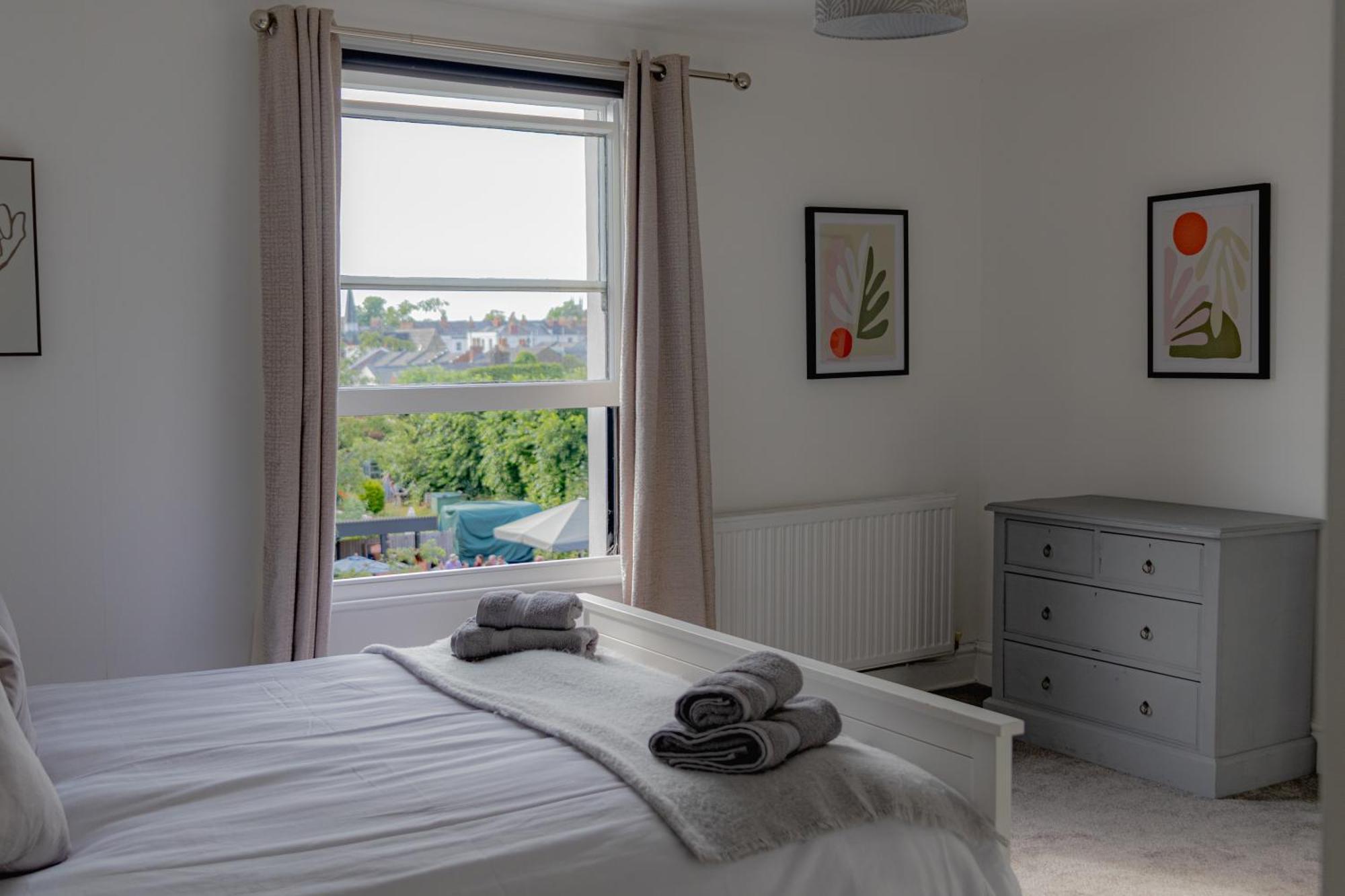 Fabulous, Vibrant, Town House, Central Bath Road Cheltenham Bagian luar foto