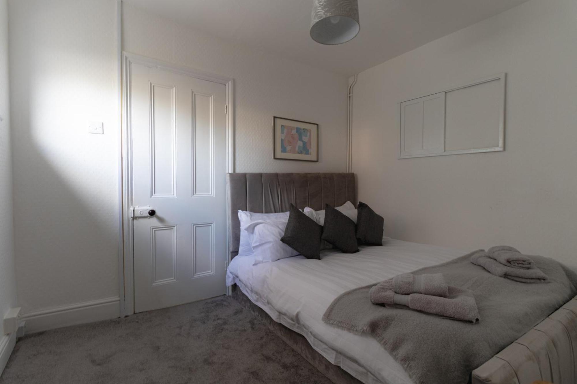 Fabulous, Vibrant, Town House, Central Bath Road Cheltenham Bagian luar foto