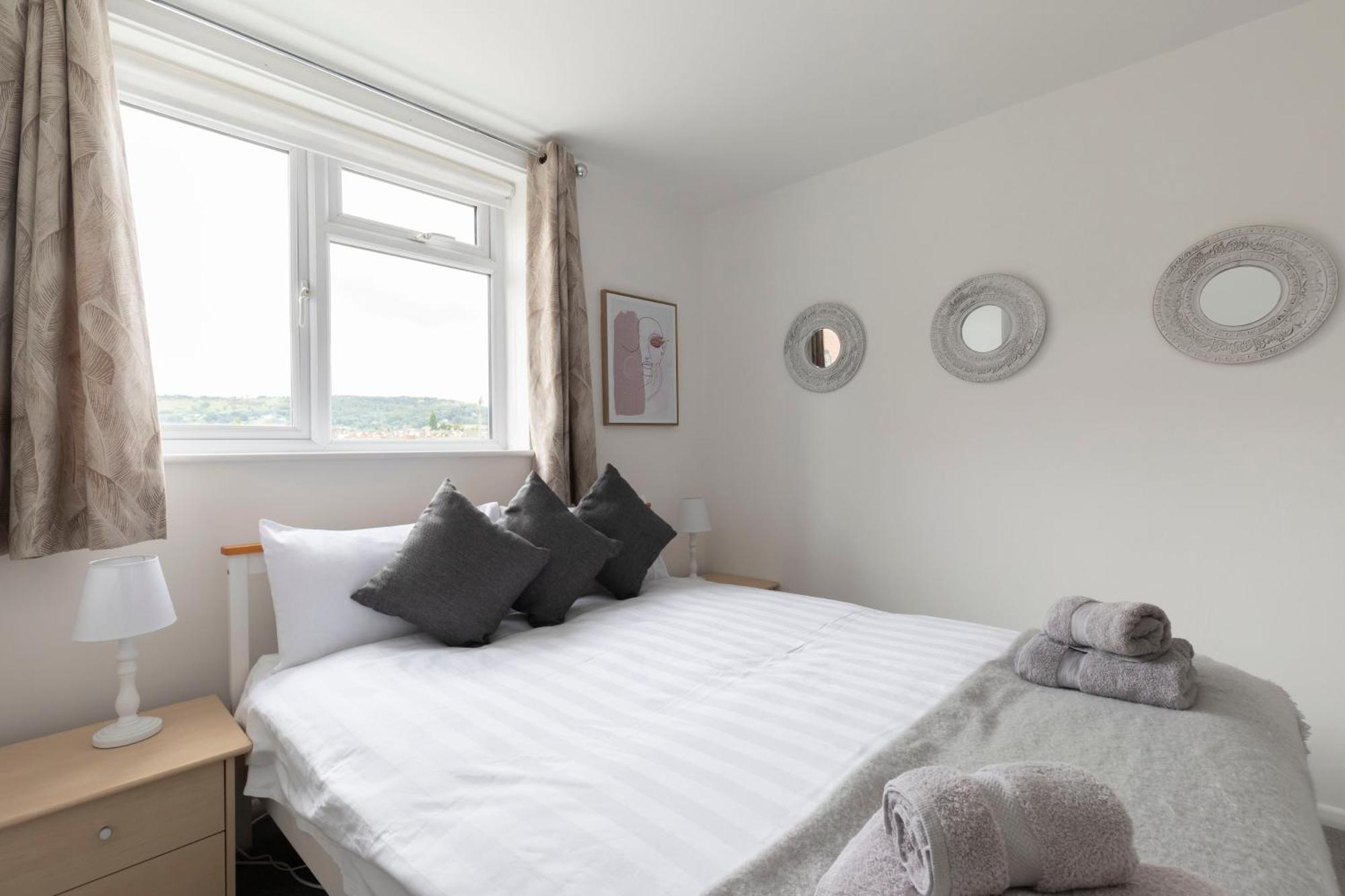 Fabulous, Vibrant, Town House, Central Bath Road Cheltenham Bagian luar foto