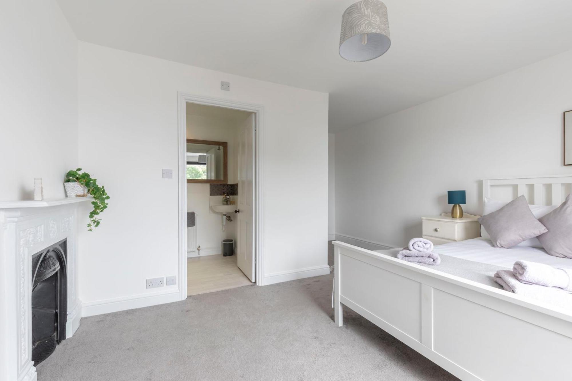 Fabulous, Vibrant, Town House, Central Bath Road Cheltenham Bagian luar foto