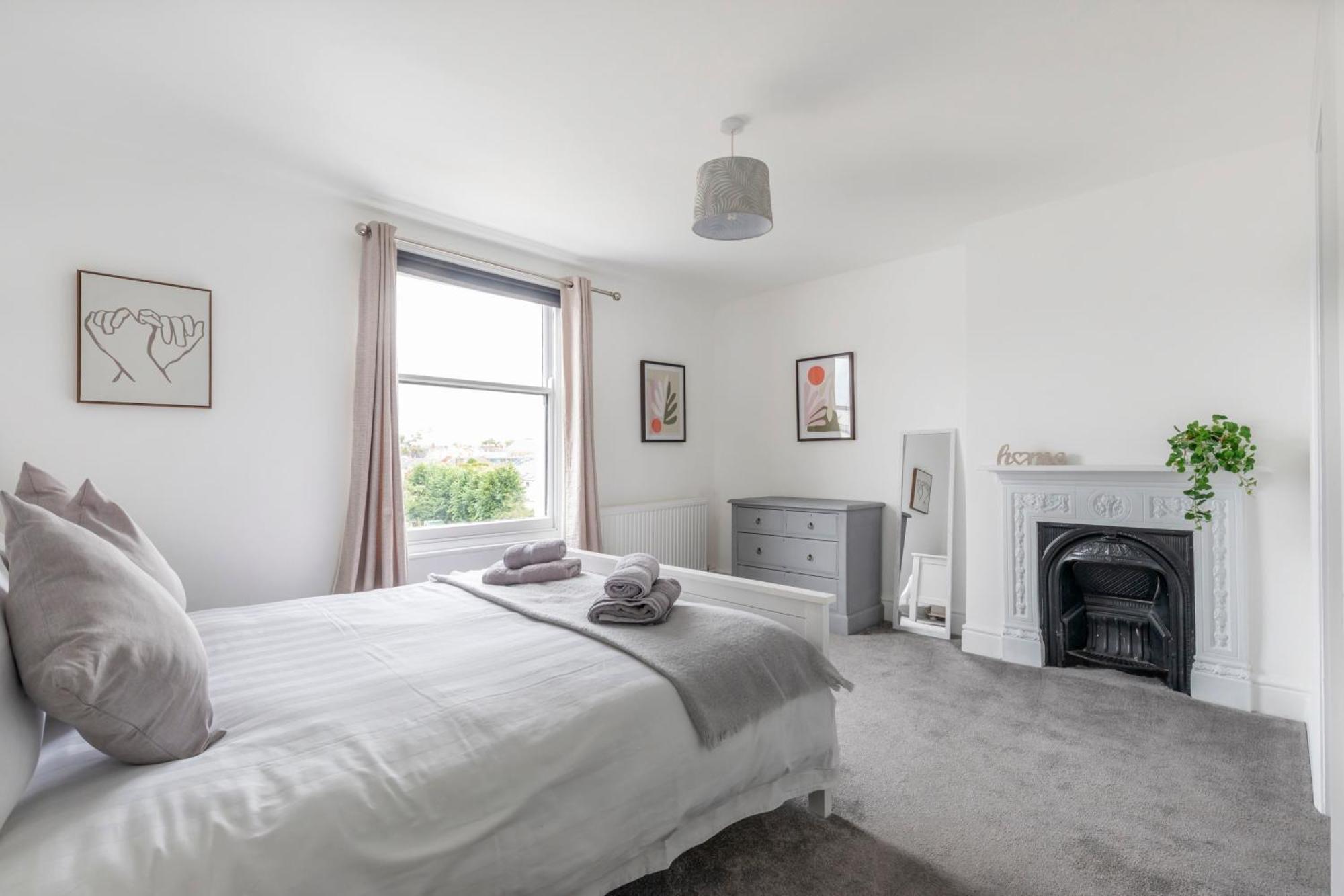 Fabulous, Vibrant, Town House, Central Bath Road Cheltenham Bagian luar foto